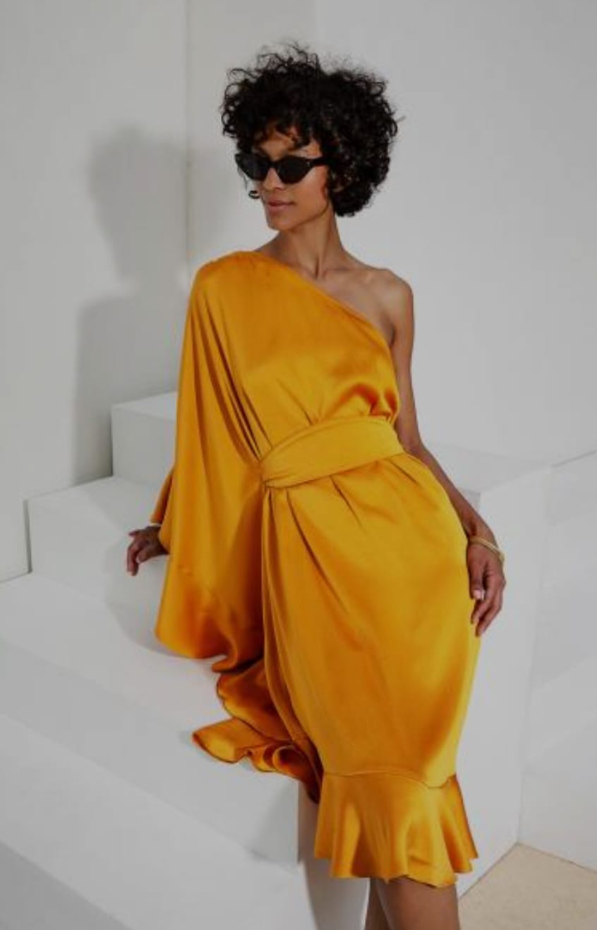 ROBE REF :22010425C