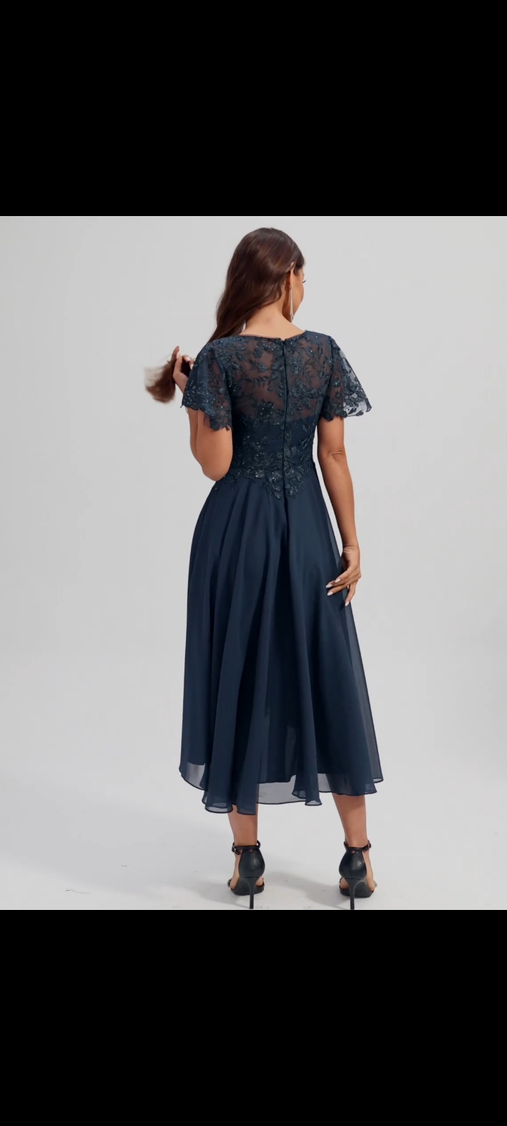 ROBE REF:20010225C – Image 2