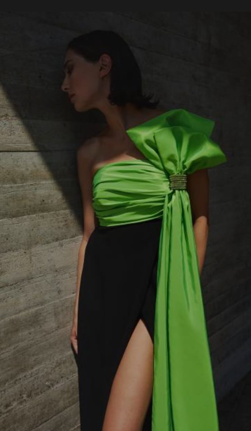ROBE REF :22011025C