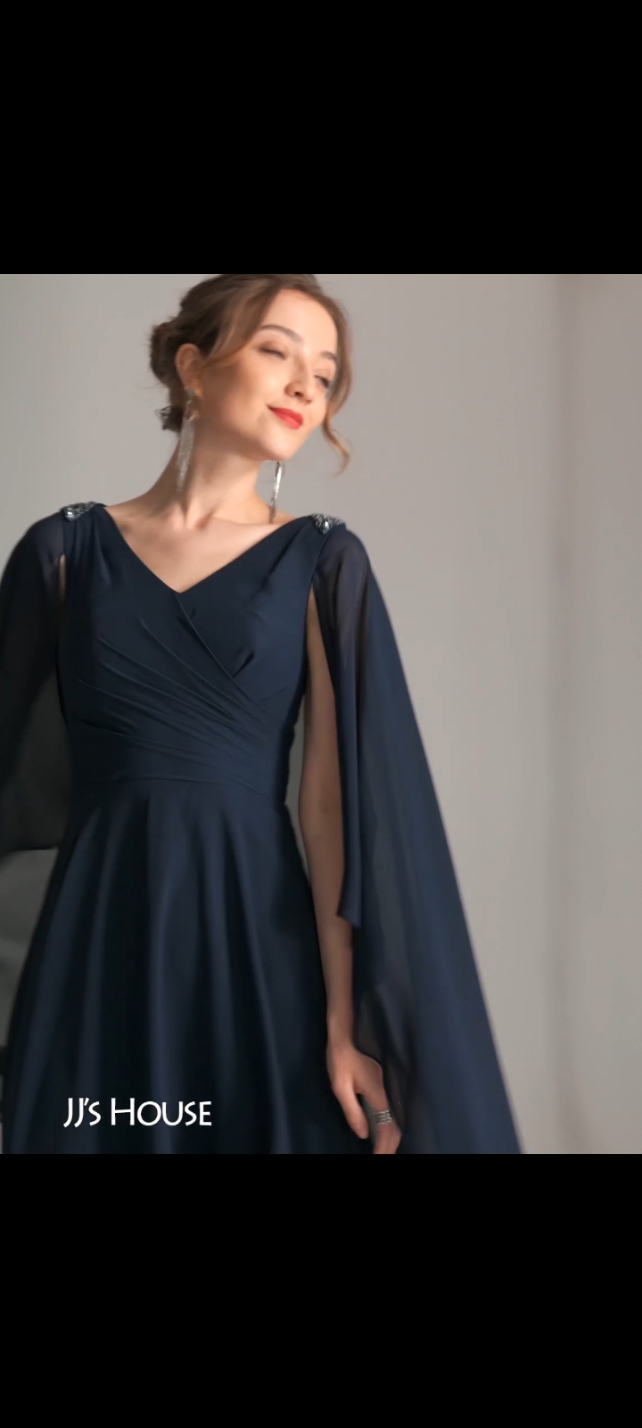 ROBE REF :08010825C – Image 3