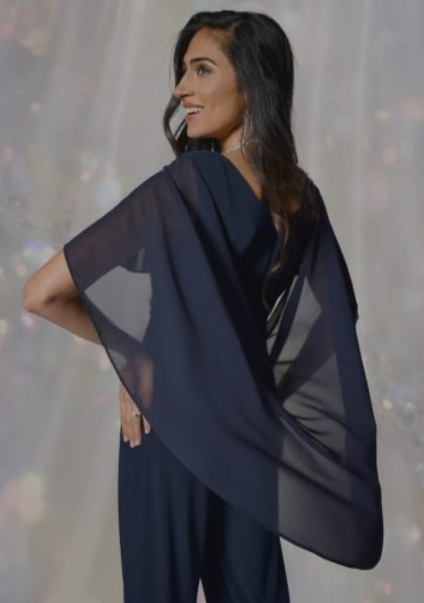 ROBE REF :22010625C – Image 2