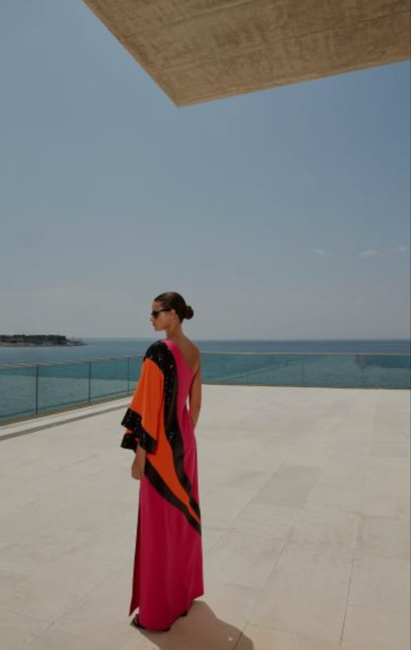 ROBE REF :22010425S – Image 3