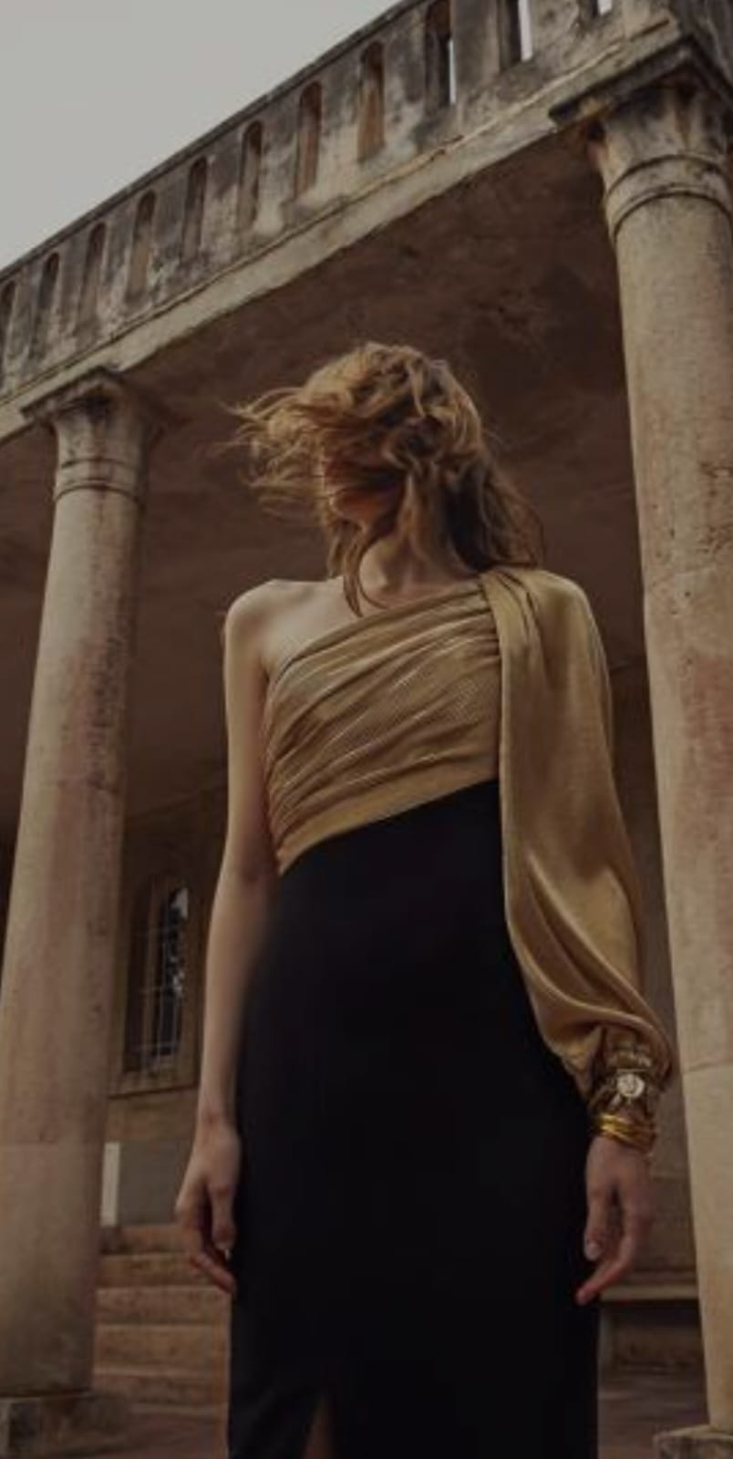 ROBE REF :22010525S – Image 2