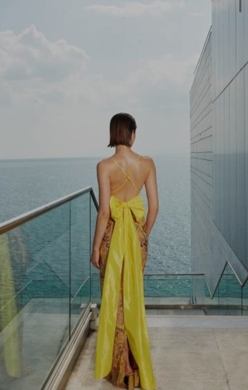 ROBE REF :22010825S – Image 4