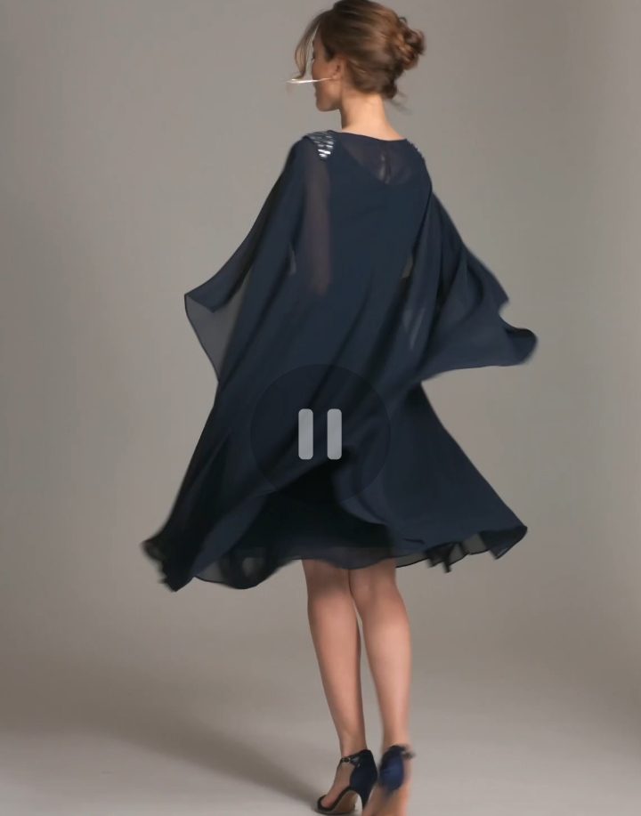 ROBE REF :08010825C – Image 4